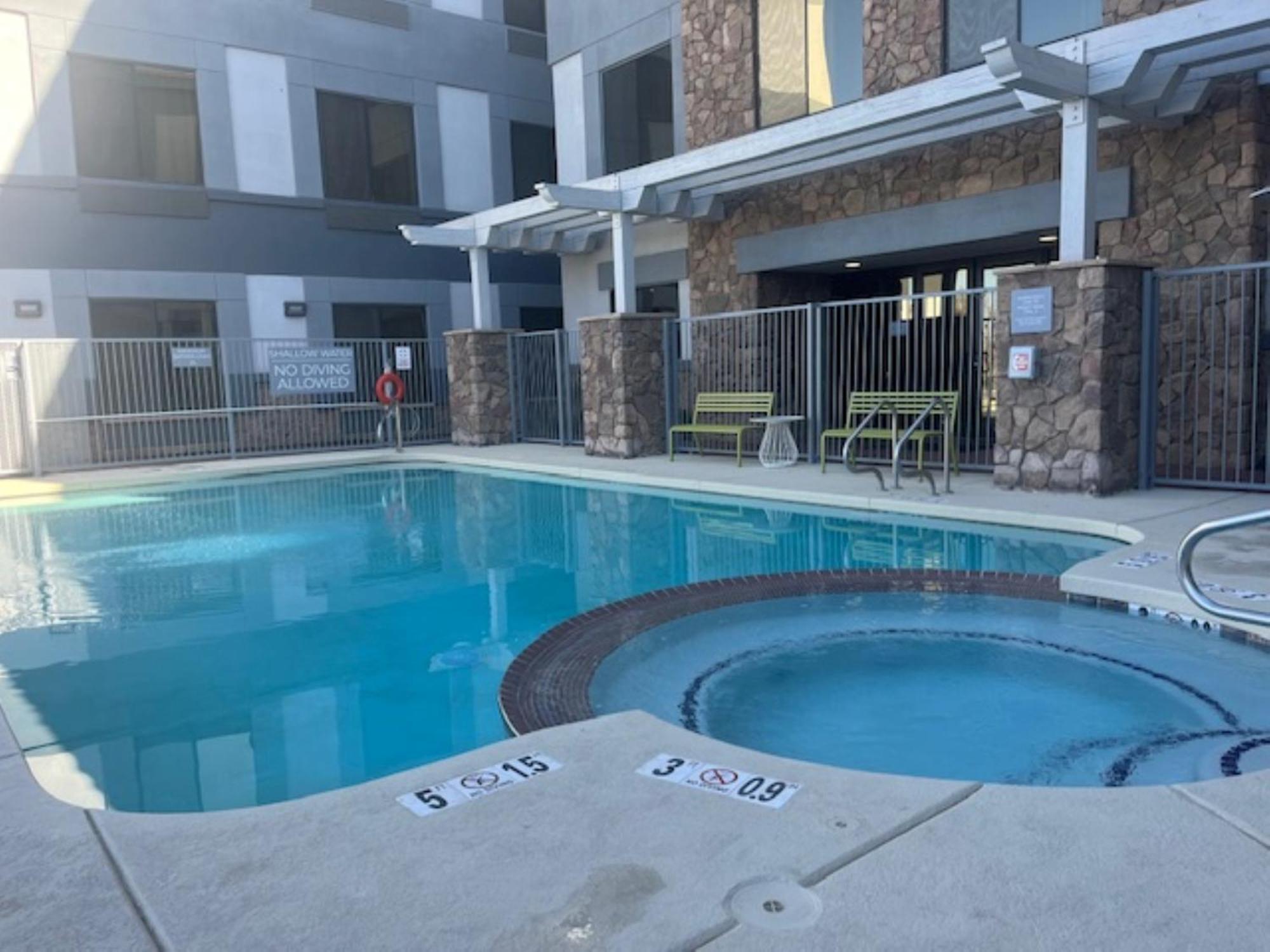 Legacy Inn&Suites Mesa Eksteriør bilde